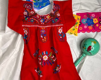 Vestido tradicional mexicano bordado para bebê tamanho 1
