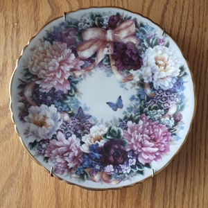 Bradford Exchange Vintage Collector Plate, &quot;Circle of Love&quot; by Lena Liu