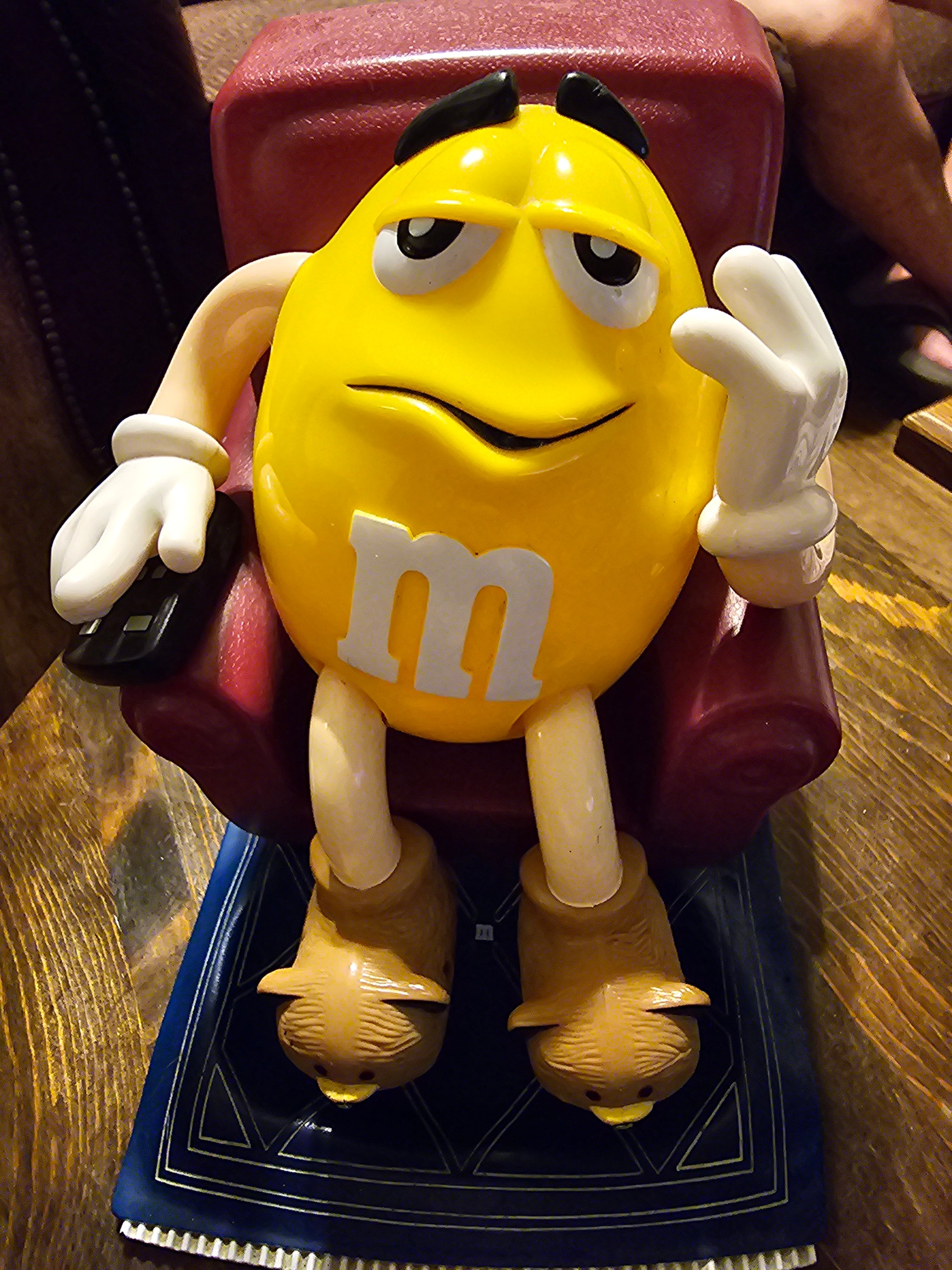 M&m's couch Potato Candy Dispenser 