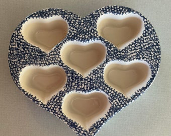 Vtg Ceramic Muffin Pan 6 Heart Shaped Muffins or Cake Blue and White Spongeware