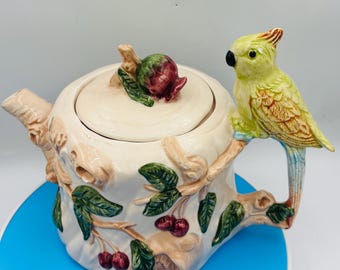 Vintage Teapot with Cockatoo on handle -CBK Ltd 1991 - China