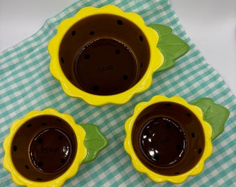 GANZ Sunflower 3 pc. Measuring Cup Set Ceramic green yellow brown flower