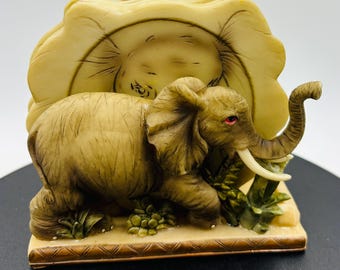 Asian Elephants coaster.A. Richesco Corp Hand Painted Elephant Set 0f 4 Coasters & Holder Resin