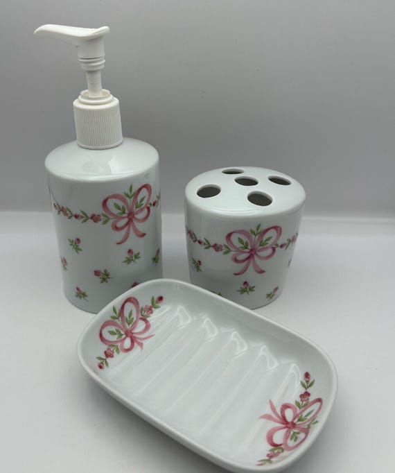 Decorative Ceramic Soap Dispenser – White With Pink Bow, Chrome Pump, Elegant Bathroom Accessory For Hand Soap Or Lotion