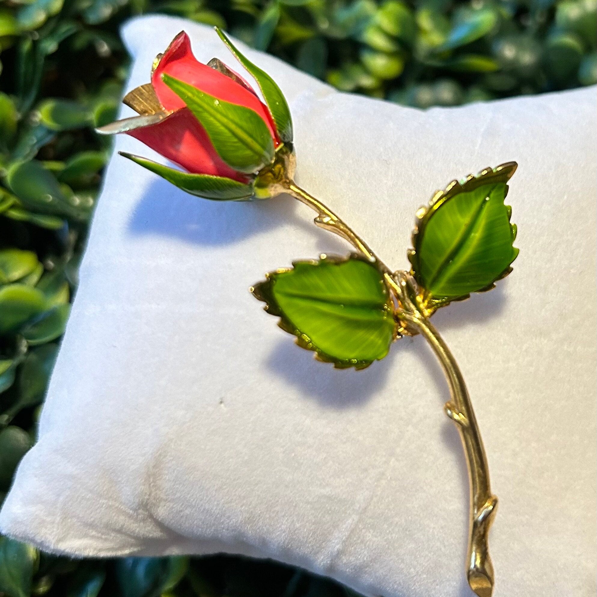 Vintage　1960s’　green rose　brooch il_1080xN.1890165354_1qk9.jpg