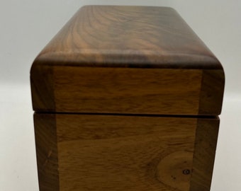 * vintage Jewelry box ୨୧ * 陶器製の小さな パニエ Vintage Jewelry Box Lady Mate Jewelry Box Happy Day Post