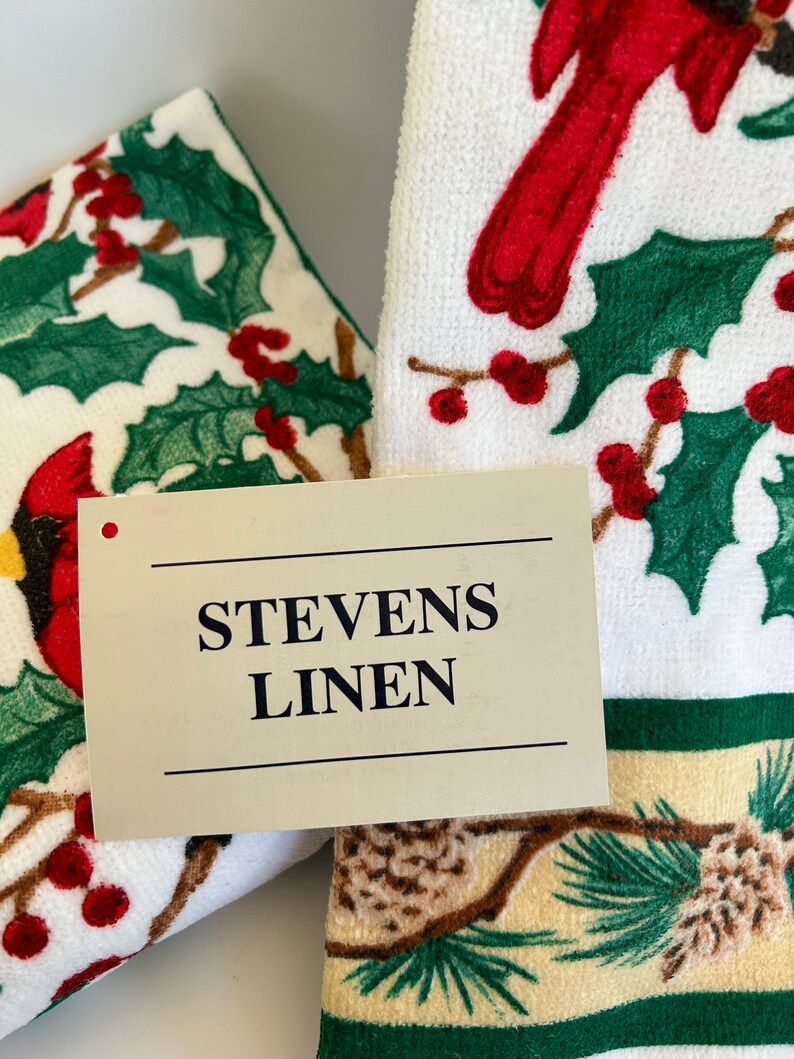 Steven Linens Vintage Christmas Hand Towels With Red Cardinal Birds, Holly and Winter ...