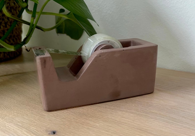 Tape dispenser | Adhesive tape dispenser | Concrete | Tabletop dispenser | Office supplies | Nordic | Various colors | Danish pastel | "Halmø" Pastellbraun