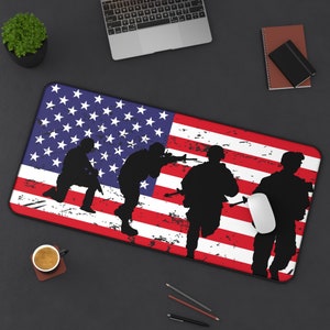 American Soldier Desk Mat, Extended Gaming Mouse Pad, USA Flag Mousepad, Patriotic Desk Accessory, Gift for Veteran, Aesthetic Keyboard Pad