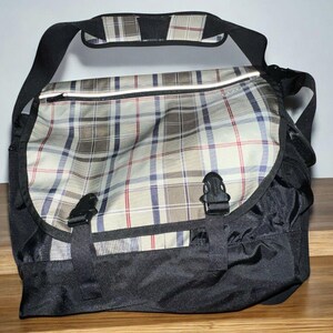 Sac Messager GAP En Cuir - Officiel - Très Bon état (sangle à Réparer)