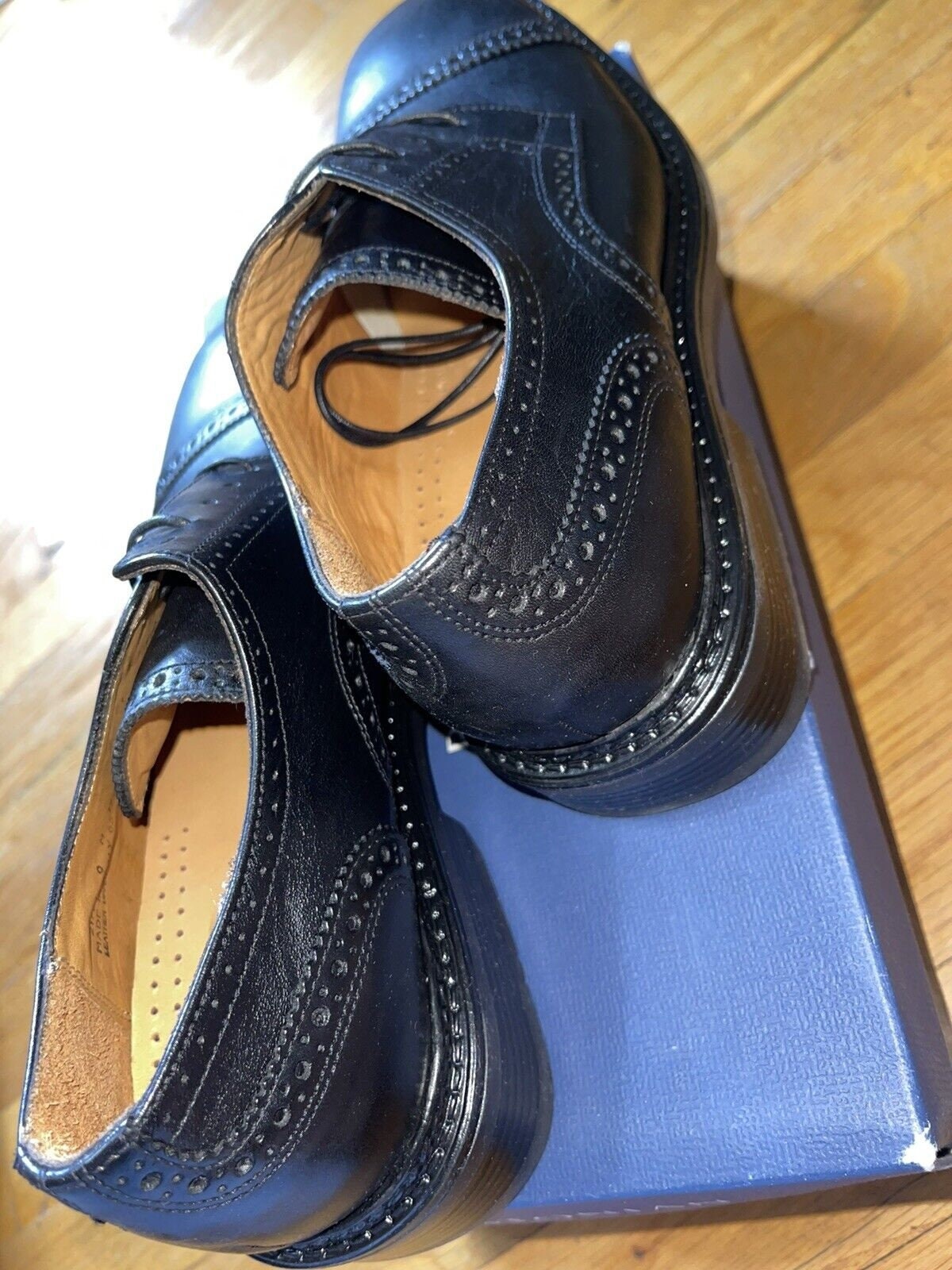 NWB Bostonian Strada Pescara Black Shoes. Size 9 NWB Bostonian Strada Pescara Black Shoes. Size 9 Made in  main image 2