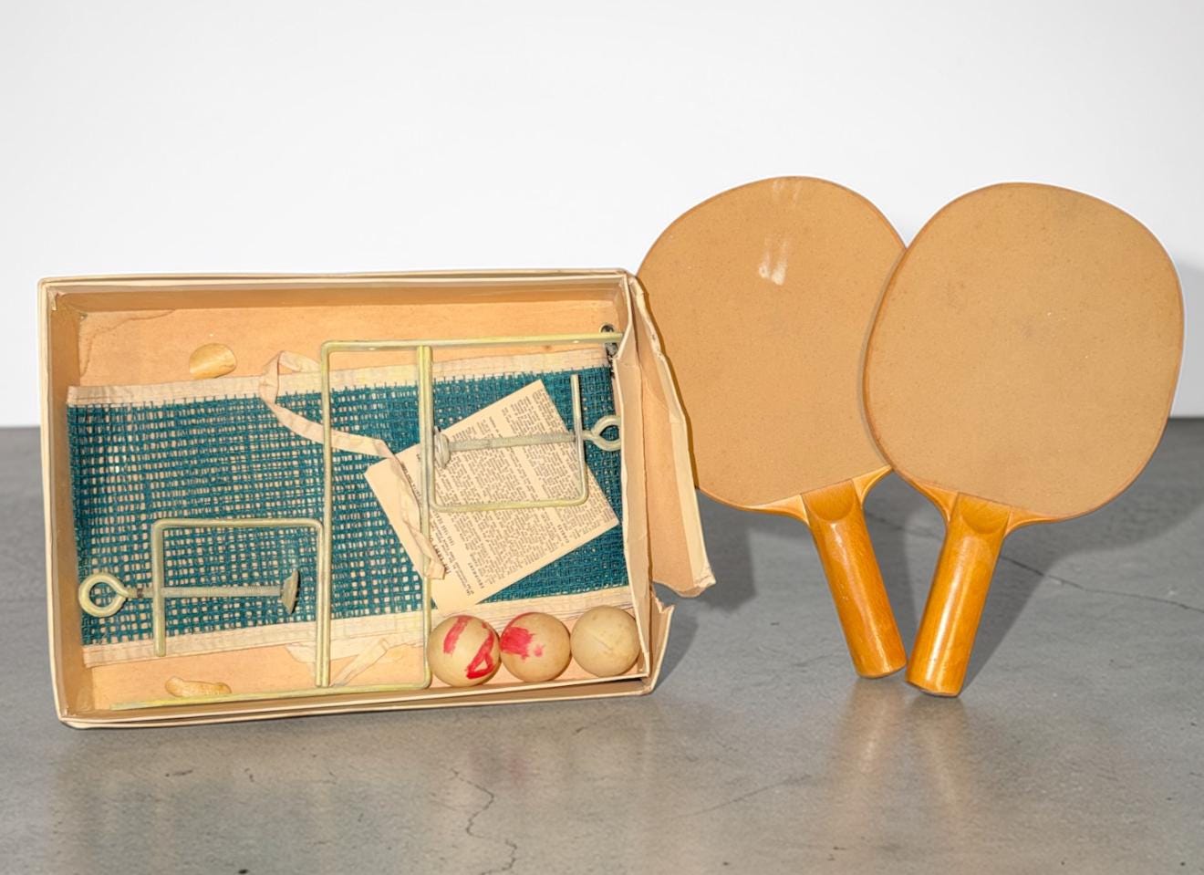 Jeu Ancien De Ping Pong (occasion) - Pour Collection Ou Déco