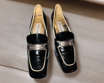 Mocasines Dolce & Gabbana de charol para mujer, talla 37