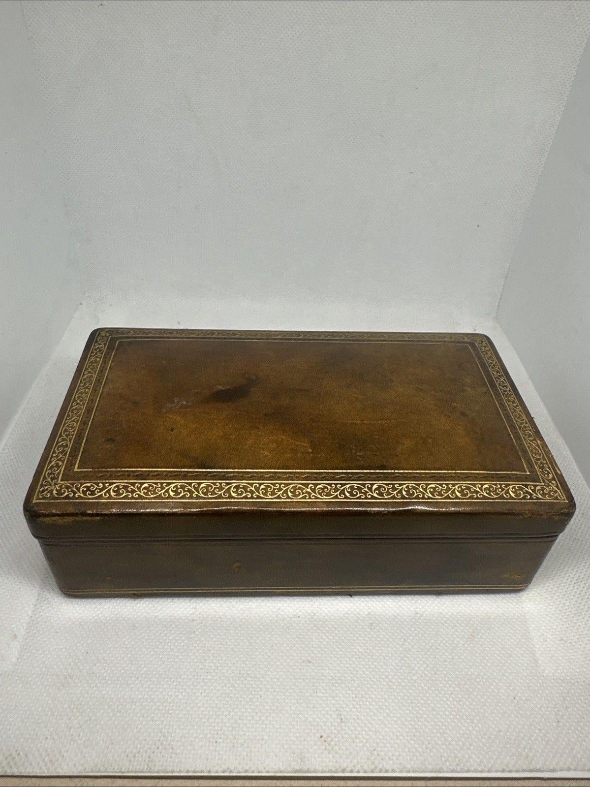 A. Antinori Roma, Italy Antique Leather Gentlemens Jewelry, Cuff Links Box