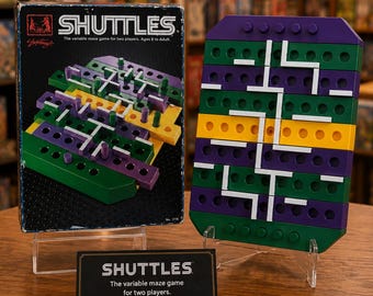 Vintage SHUTTLES Variable Maze Strategy Board Game No. 1776 Complete with Box. Shoptaugh Games 1996. Ages 8+