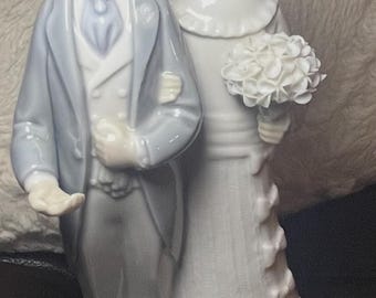 Vintage Lladró 4808 Wedding Couple Figurine | Retired Bride & Groom Porcelain Hand Made in Spain Wedding Cake Topper Anniversary Gift