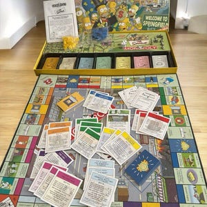 Parker Brothers Monopoly The Simpsons Edition Complete Vintage 2001
