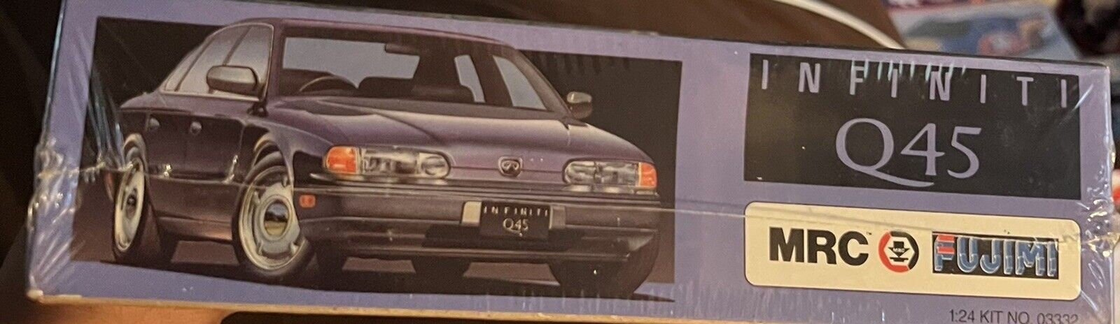 INFINITI Q45 1/24 Scale FUJIMI Japan Original 1990 Model Car Kit