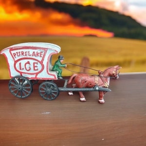 Gusseisen Pferdekutsche ICE Wagen, Sammlerstück, Vintage Spielzeug, Pferd, Fahrer und Wagen