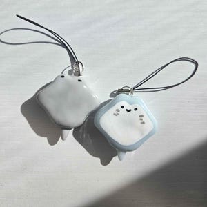 stingray keychain | phone charm | blue, grey | matching | polymer clay
