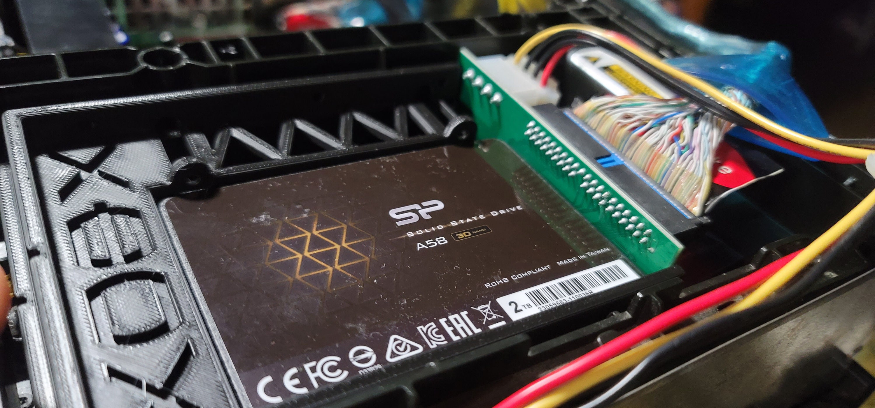 Original OG Xbox 2.5'' SSD Mount - 3-D printed - 3.5'' to 2.5'' adapter - F/ S