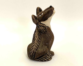 Vintage Artesania Rinconada Howling Coyote Wolf Hyena Figurine #52 Retired Uruguay Signed