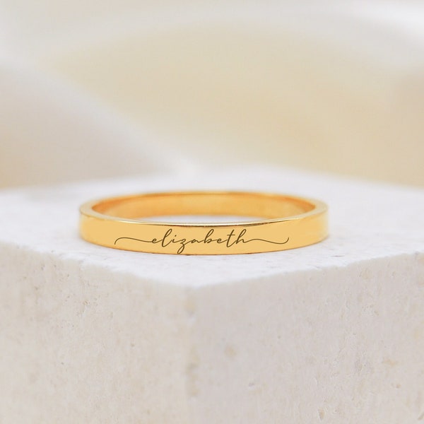 Bague prénom minimaliste, bague prénom personnalisée pour maman, bague en argent, bague à empiler, bague gravée, cadeaux d'anniversaire, cadeau personnalisé, cadeau de Noël pour elle