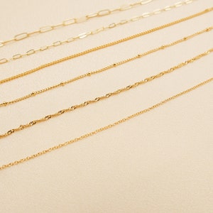 Minimalistische gouden ketting, sierlijke Rolo-ketting, link paperclipketting, kralenketting, kinketting, twistketting, dagelijkse kettingketting, gepersonaliseerde geschenken afbeelding 6