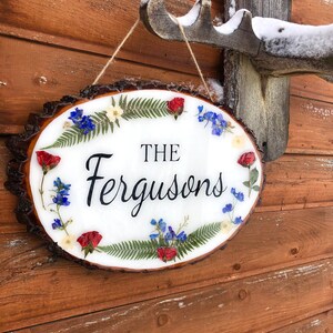 Segno di nome di famiglia personalizzato, regalo di coppia, arredamento casa colonica, conservazione floreale, bouquet di nozze, regalo di anniversario, segno di cognome, sposa