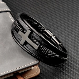 Personalized Men's Leather Bracelet: Christian Gift for Him zdjęcie 2