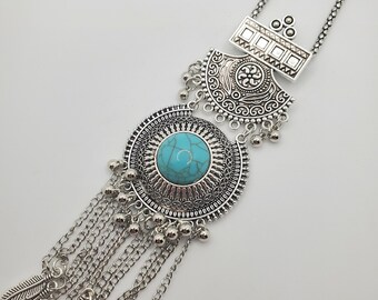 Collana con ciondolo nappa di piume. Bellissimo pezzo di dichiarazione! - Italia