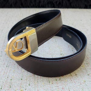Vintage Valentino Gold & Silver Tone Belt Buckle Small Vintage Silver and Gold Belt Buckle by Valentino | Shop  main image 2