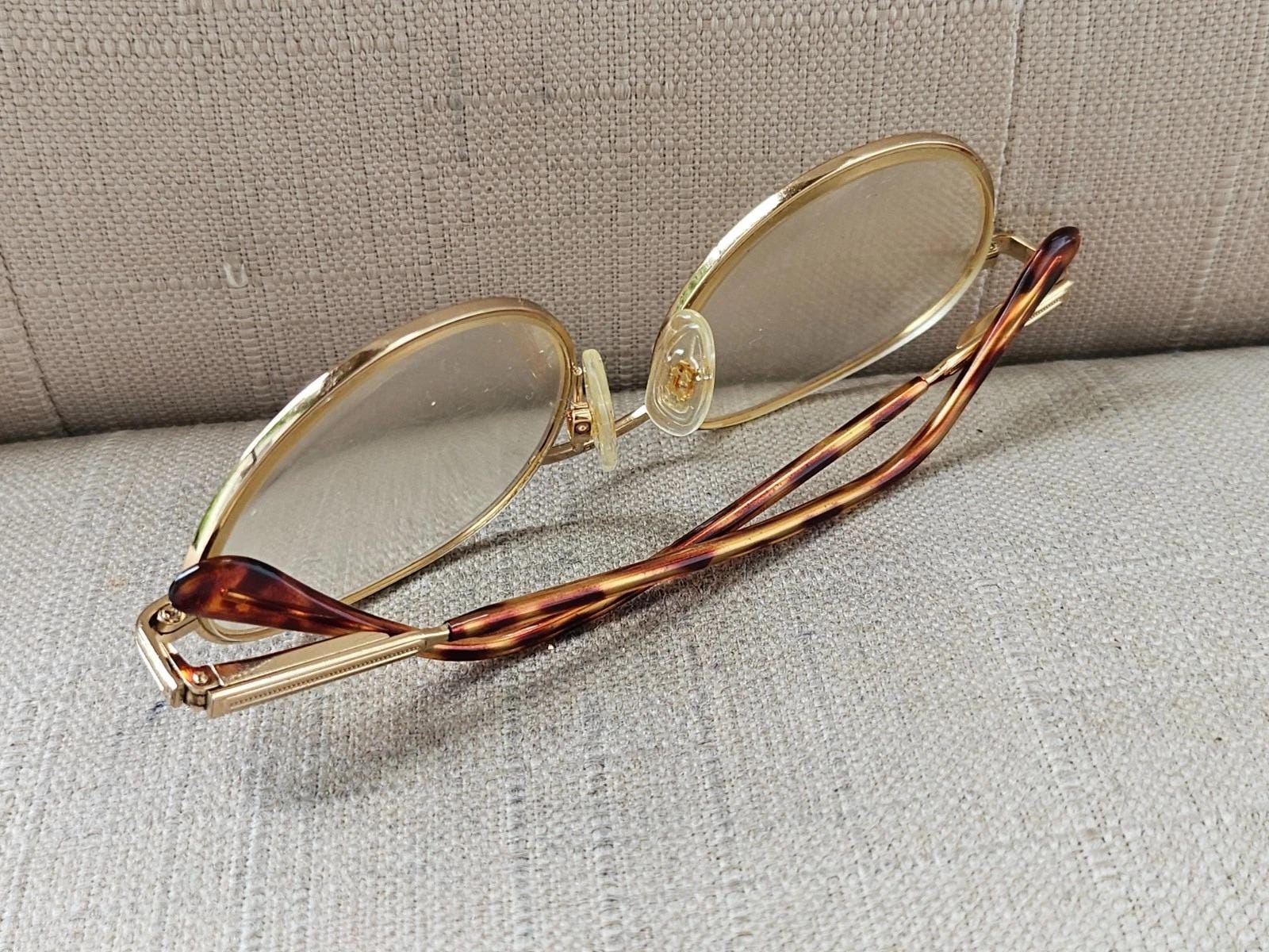 Vintage Loxuttica Women Eyeglasses Frame GOLDELETROPLATED Glasses Frame Italy Vintage Luxottica Women Eyeglasses Frame GOLDELETROPLATED  main image 4