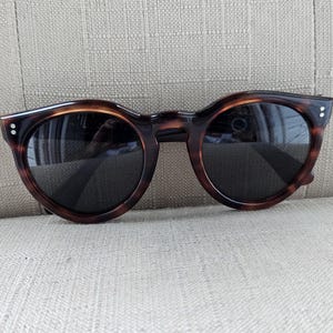 Vintage Bausch & Lomb W1831 Tortoise Cat Eye Sunglasses USA Brown Lens B&L BAUSCH & LOMB W1831 TORTOISE GOLD WITH BROWN GLASS  main image 4