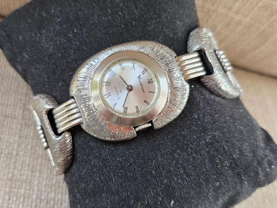Rare Vintage Vendome Wristwatch 7 Jewels Silver Tone Analog 