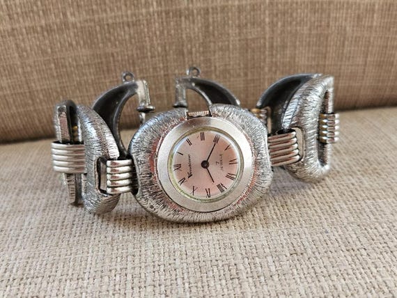 Vintage Vendome Women Wristwatch Silver Tone Analog Handwinding 7 Jewels Watch Rare Vintage Vendome Wristwatch 7 Jewels Silver Tone Analog  main image 2