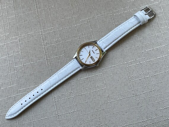 Vintage Seiko Men Wristwatch Quartz Analog Date/D… - image 8