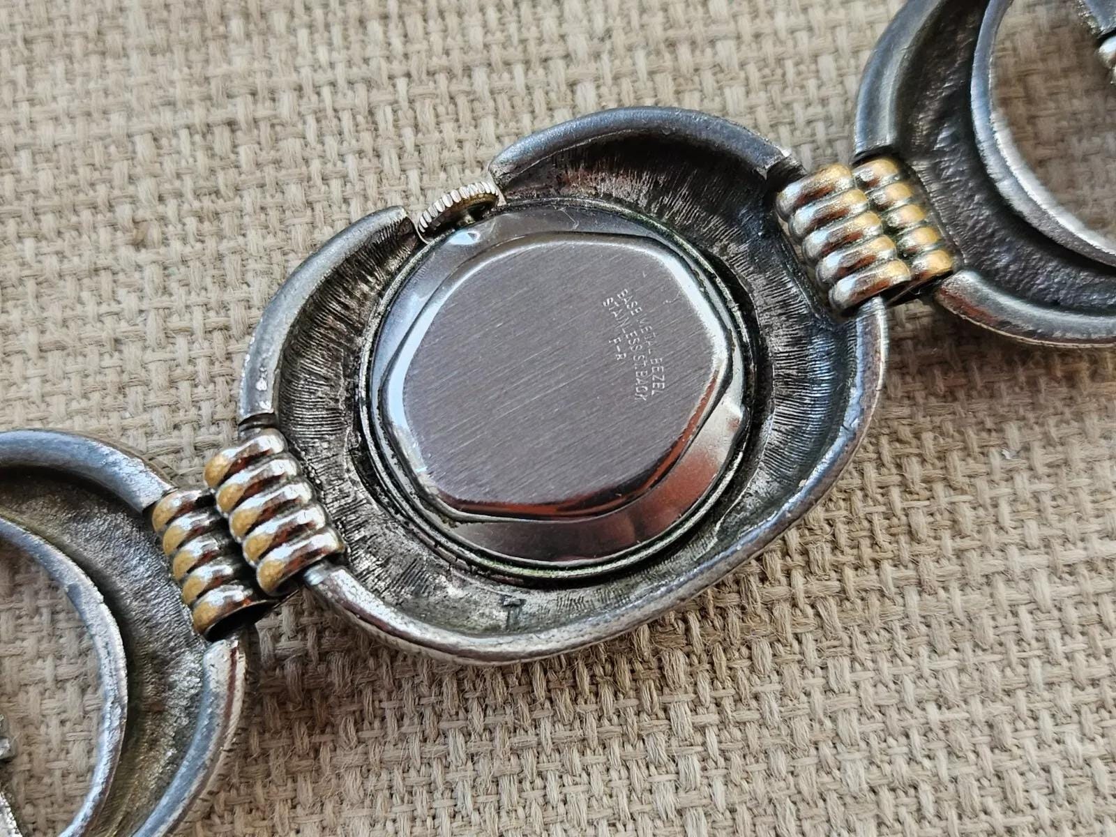 Rare Vintage Vendome Wristwatch 7 Jewels Silver Tone Analog 