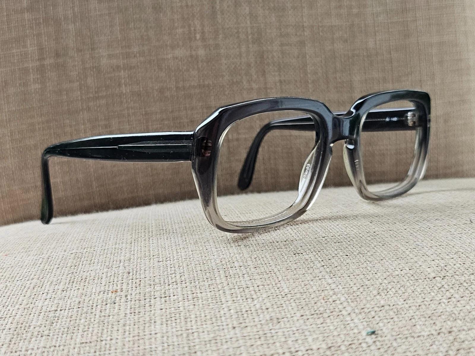 70s ヴィンテージ RODENSTOCK デッドストック メガネフレーム 眼鏡としての段違いのポテンシャルの高さ 1960-70sデッド