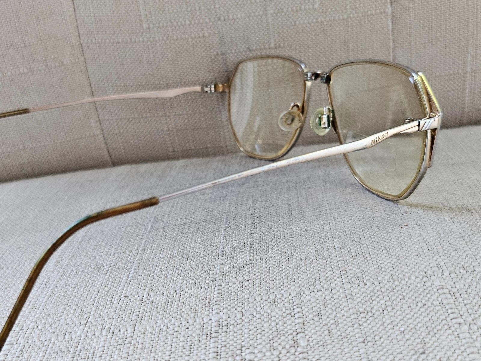 Vintage Nikon Titanium Eyeglasses Frame Gold Tone NC51 Eye  display picture 2