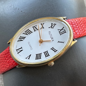 Vintage Futura Women Wristwatch Red Genuine Leather Band Analog Japan movt Watch