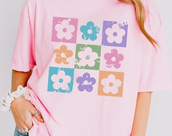 Comfort Colors® Checkered Flowers Shirt Retro Flowers T-Shirt Boho Floral T-Shirt Gift For Mom Spring T Shirt, Gift for Mom