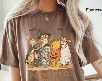 Camisa Comfort Colors® Vintage Winnie The Pooh para Halloween, Camisa Comfort Colors de Pooh & Co Est. 1926, Camisa de Halloween de Pooh y sus amigos, Pooh