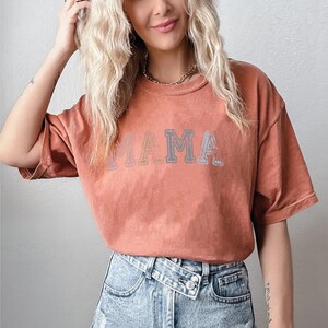 Comfort Colors® Mamma-tröja Mors dag-present från dotter till mamma, mamma-t-shirt till födelsedagspresent till henne, babyshower-jul bild 6