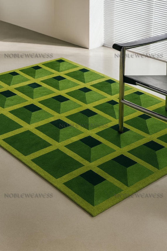 8x10 Hand Tufted Wool Rug – Green & Dark Green Geometric Illusion – for Living Room