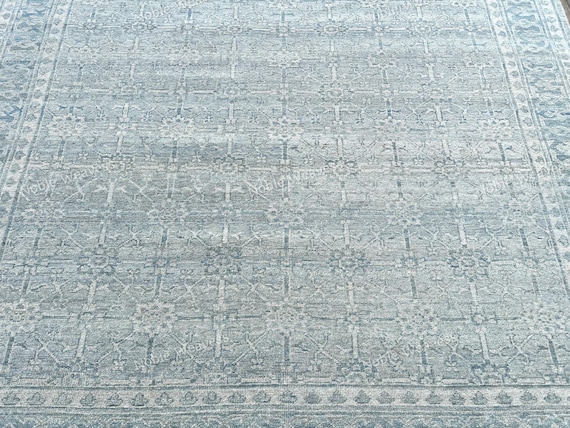 Hand-Knotted Ghazni Wool Rug: Grey Blue Floral Medallion, 8x10 Ft.