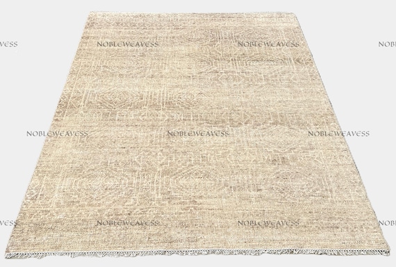 8x10 Hand knotted Oushak wool rug, beige/brown, faded pattern for Living room, Bedroom