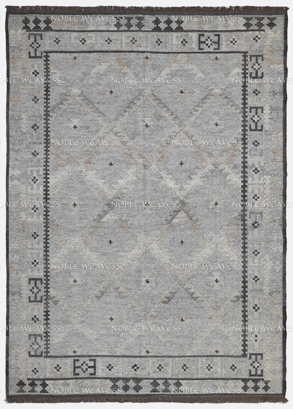 Handwoven, grey-beige Afghan kilim rug with subtle diamond lattice pattern – perfect for neutral modern and classic interior Living Rug