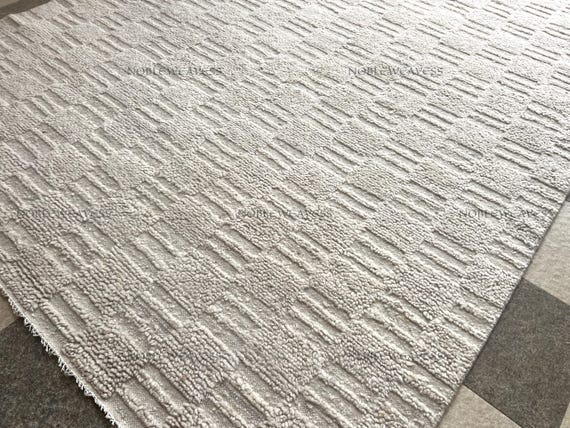 8x10 Hand Knotted Ivory Wool Rug — Modern Geometric High-Low Carpet for Living Room