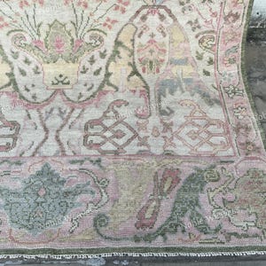 Hand Knotted Oushak Wool Rug: Pink, Ivory & Green Vintage Floral